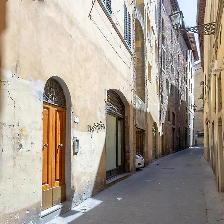 Ramaglianti Apartments Suite Tre-2