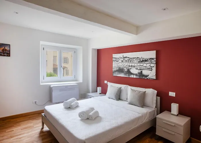 Mona Lisa - Boutique Home In